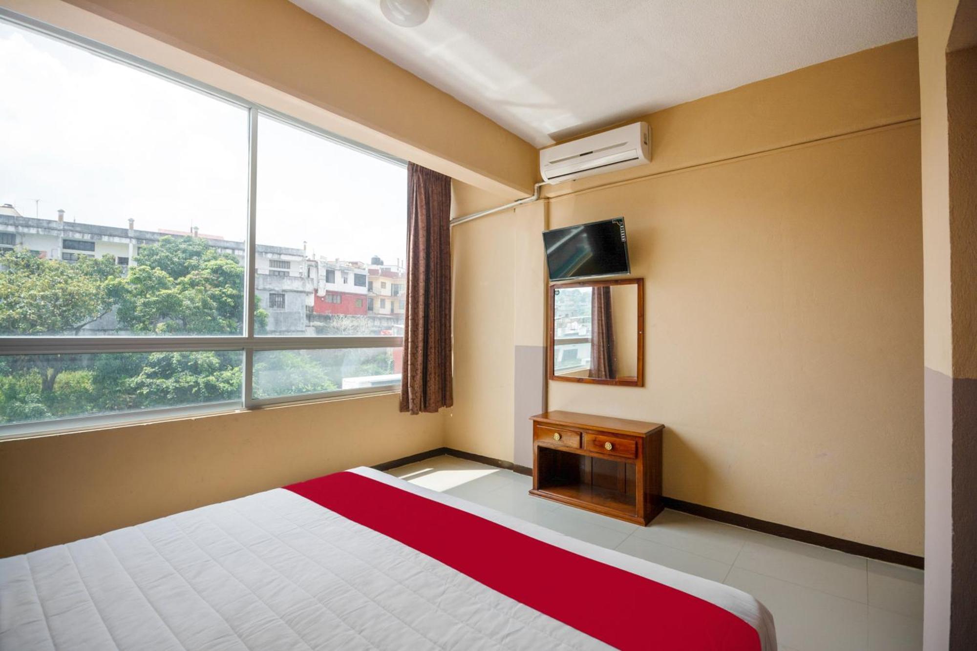 Oyo Hotel Totonacapan, Papantla Экстерьер фото